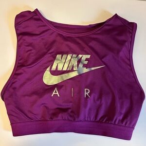 Nike Air Training DRI-FIT Sports Bra sz Small
STYLE M: DM0643